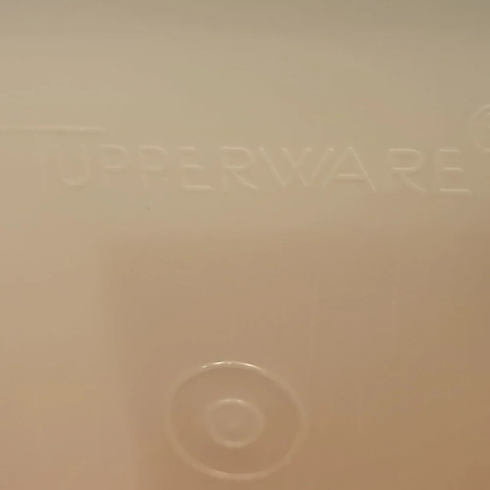 Tupperware - Picture 3 of 3